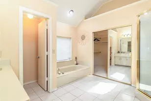 2337 Fox Glenn Cir, Bedford, TX 76021 - Photo 15