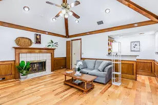 2337 Fox Glenn Cir, Bedford, TX 76021 - Photo 11