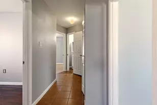 1809 Maple St, Grand Prairie, TX 75050 - Photo 13