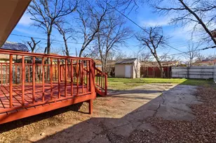 1809 Maple St, Grand Prairie, TX 75050 - Photo 21