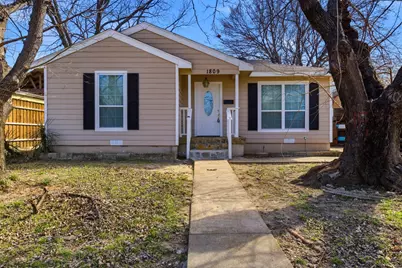 1809 Maple Street, Grand Prairie, TX 75050 - Photo 1