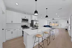 1405 Barry Ave, Dallas, TX 75223 - Photo 13