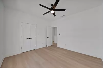 1405 Barry Avenue, Dallas, TX 75223 - Photo 31