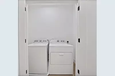 1405 Barry Avenue, Dallas, TX 75223 - Photo 29