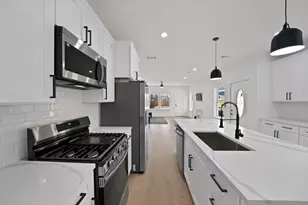 1405 Barry Ave, Dallas, TX 75223 - Photo 11