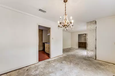 5001 Boulder Lake Road, Fort Worth, TX 76103 - Photo 9