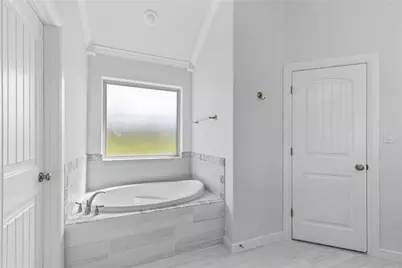 624 Jameson Street, Springtown, TX 76082 - Photo 29