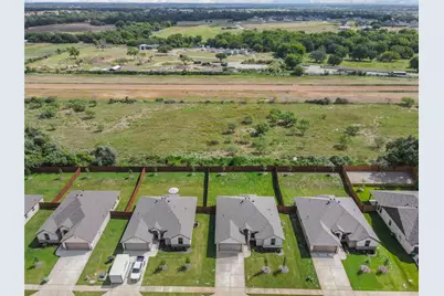 624 Jameson Street, Springtown, TX 76082 - Photo 39