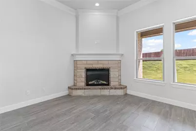 624 Jameson Street, Springtown, TX 76082 - Photo 11