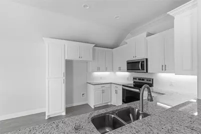 624 Jameson Street, Springtown, TX 76082 - Photo 23