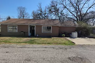 105 Royal Ln, Princeton, TX 75407 - Photo 1