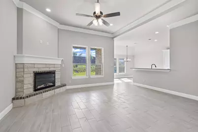 620 Jameson Street, Springtown, TX 76082 - Photo 7