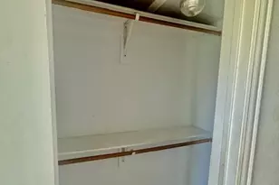 898 Reno, Reno, TX 76020 - Photo 5