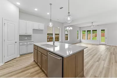 525 Waterford Park Boulevard, Weatherford, TX 76087 - Photo 7