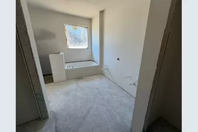 525 Waterford Park Boulevard, Weatherford, TX 76087 - Photo 9