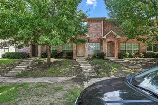 2353 Homewood Ln, Grand Prairie, TX 75050 - Photo 15