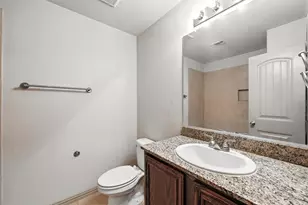 2353 Homewood Ln, Grand Prairie, TX 75050 - Photo 7