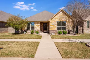 3414 Fountain Way, Granbury, TX 76049 - Photo 1
