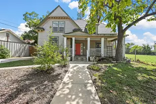 420 E 9th St, Dallas, TX 75203 - Photo 1