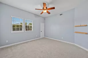 420 E 9th St, Dallas, TX 75203 - Photo 17