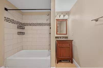 420 E 9th Street, Dallas, TX 75203 - Photo 9