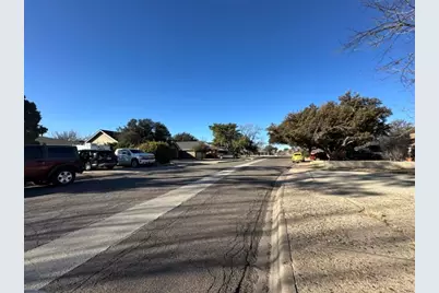 2208 Princeton Avenue, Midland, TX 79701 - Photo 3