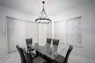 10904 Hollydale Rd, Frisco, TX 75035 - Photo 11