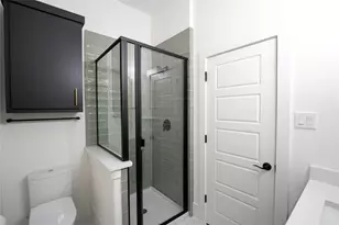 10904 Hollydale Rd, Frisco, TX 75035 - Photo 31