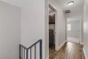 1624 Choteau Cir, Grapevine, TX 76051 - Photo 5