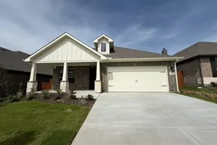 529 Waterford Park Boulevard, Weatherford, TX 76087 - Photo 1