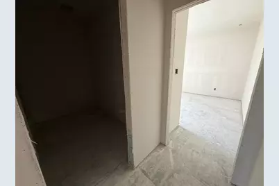 529 Waterford Park Boulevard, Weatherford, TX 76087 - Photo 9