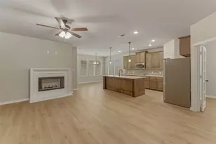 529 Waterford Park Boulevard, Weatherford, TX 76087 - Photo 7
