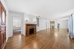 501 N Pleasant St, Hillsboro, TX 76645 - Photo 5