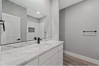 527 W Walker Street, Denison, TX 75020 - Photo 13