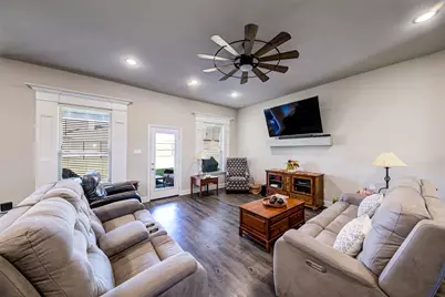 2205 Briarwood Drive, Bridgeport, TX 76426 - Photo 11