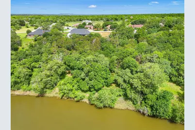 9702 Bellechase Road, Granbury, TX 76049 - Photo 11