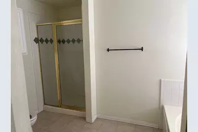 201 Willow Street, Crowley, TX 76036 - Photo 9