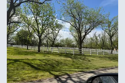 5615 Equestrian Court, Granbury, TX 76049 - Photo 3