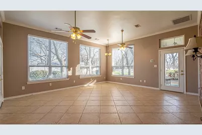 5615 Equestrian Court, Granbury, TX 76049 - Photo 15