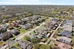 409 Kyle Ln, Lewisville, TX 75067 - Photo 27