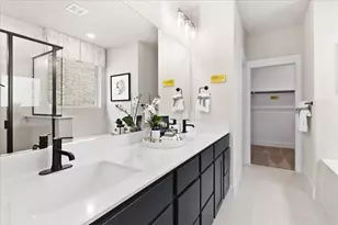 9328 Derry Ln, Little Elm, TX 76227 - Photo 9