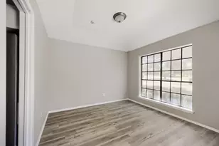 2185 Jana Ln, Burleson, TX 76028 - Photo 13