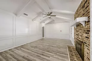 2185 Jana Ln, Burleson, TX 76028 - Photo 3