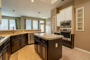 8700 Shadow Trace Dr, Fort Worth, TX 76244 - Photo 5