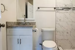 315 W Dexter St, Sherman, TX 75092 - Photo 11