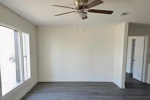 315 W Dexter St, Sherman, TX 75092 - Photo 5
