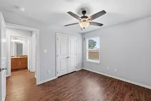 709 W Madison St, Ennis, TX 75119 - Photo 13