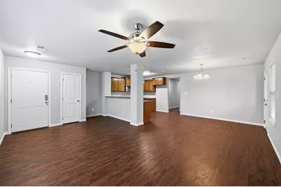 709 W Madison Street, Ennis, TX 75119 - Photo 3