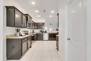 4201 Antioch St, Crowley, TX 76036 - Photo 9