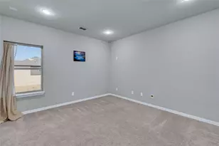 2013 San Marino Ln, Lewisville, TX 75077 - Photo 29